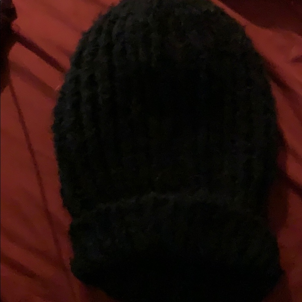 Steve Madden beanie and scarf